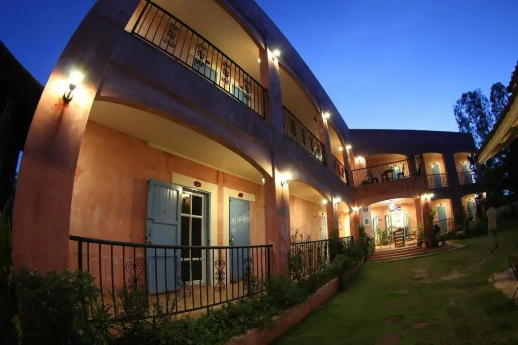 Le Bar Tarry Hotel Le Bar Tarry Hotel