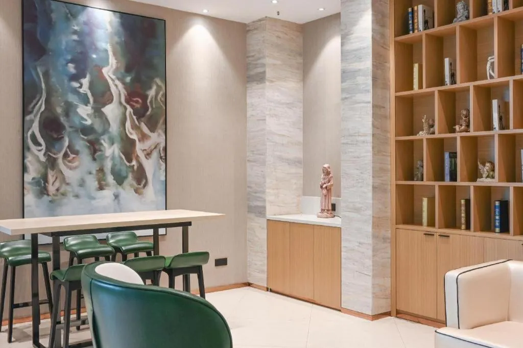 City Comfort Inn Wuhan Hanyang Street Caidian Square Metro Station