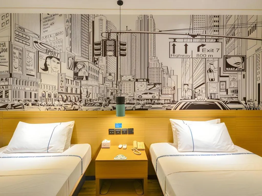 City Comfort Inn Wuhan Hanyang Street Caidian Square Metro Station