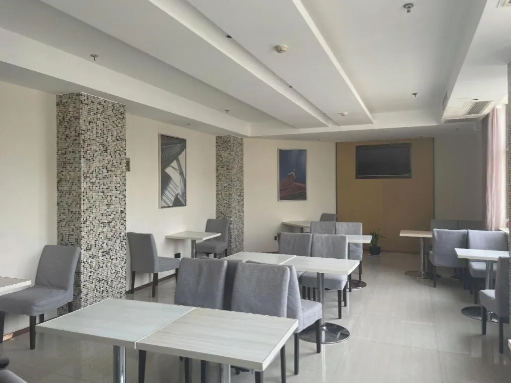 City Comfort Inn Wuhan Hanyang Street Caidian Square Metro Station