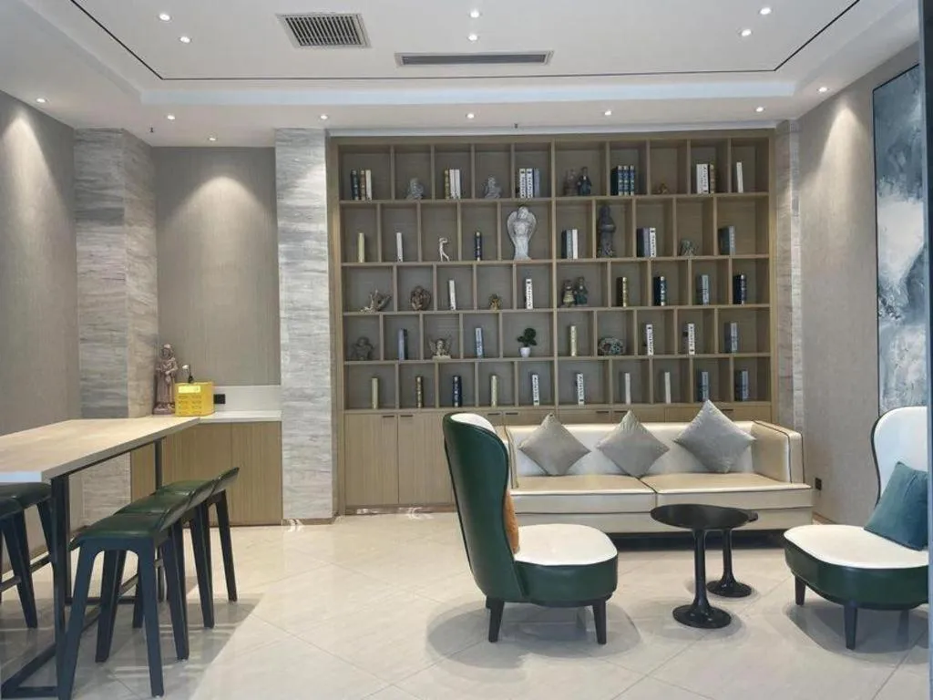 City Comfort Inn Wuhan Hanyang Street Caidian Square Metro Station