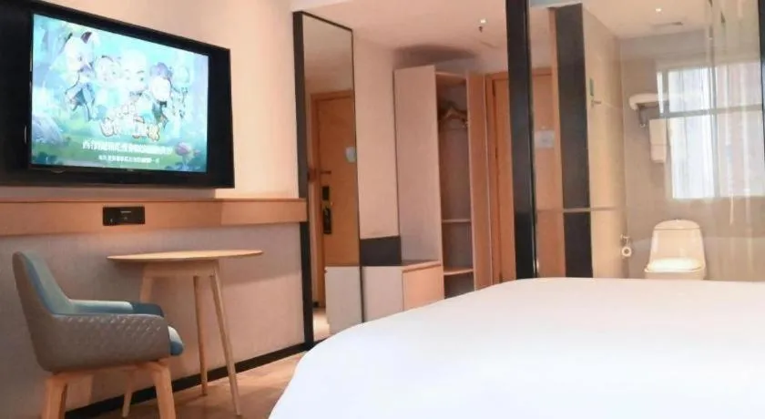 Bed in City Comfort Inn Wuhan Hanyang Street Caidian Square Metro Station