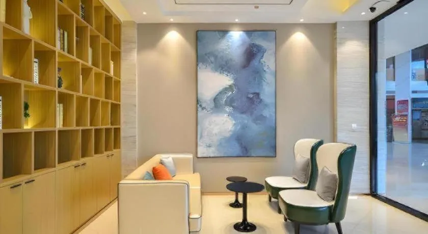 City Comfort Inn Wuhan Hanyang Street Caidian Square Metro Station