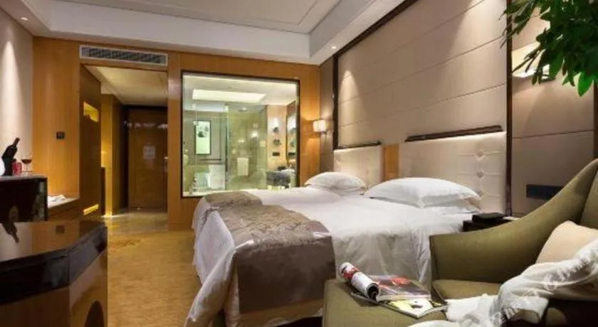 Bed in Jin Jiang Mingcheng Hotel