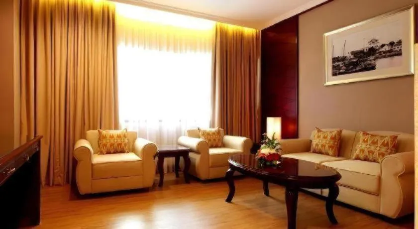 Kartika Chandra Hotel