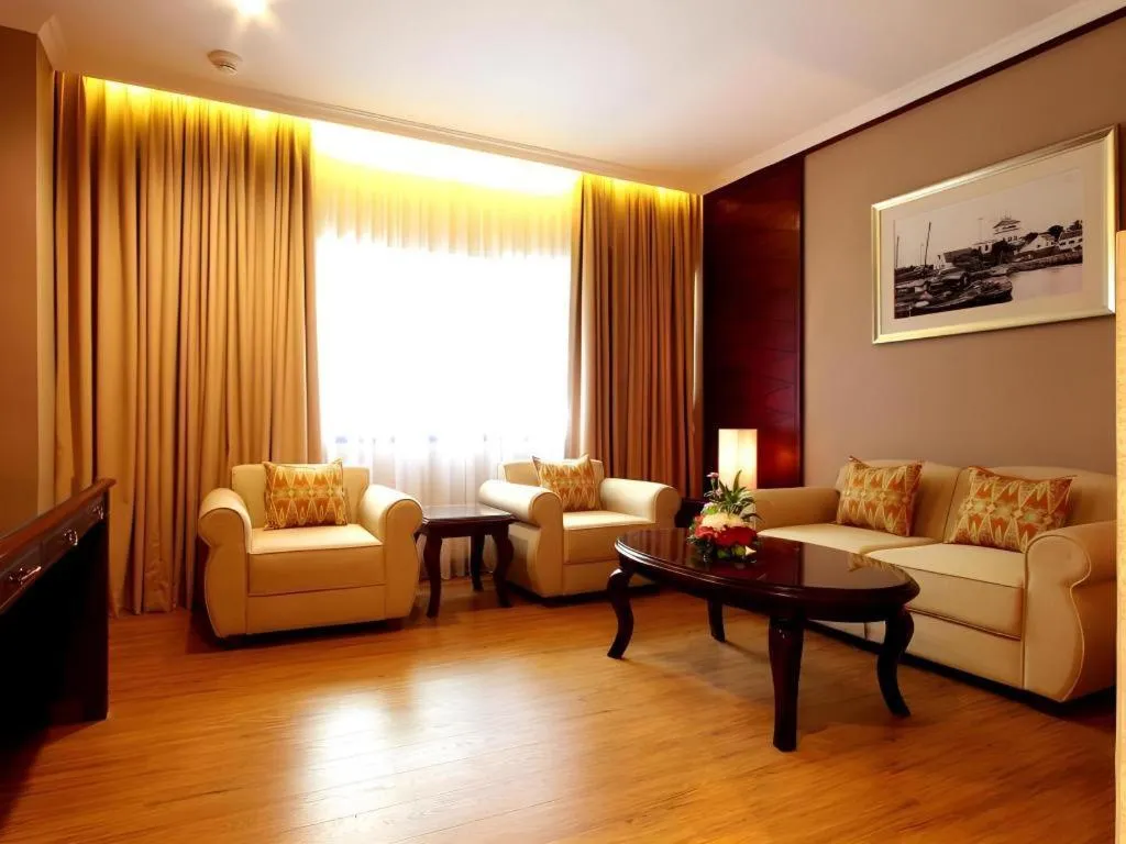 Kartika Chandra Hotel