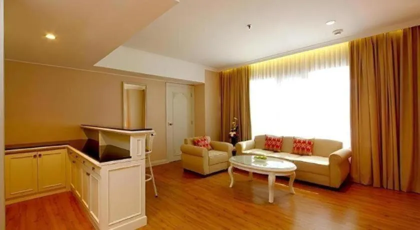 Kartika Chandra Hotel