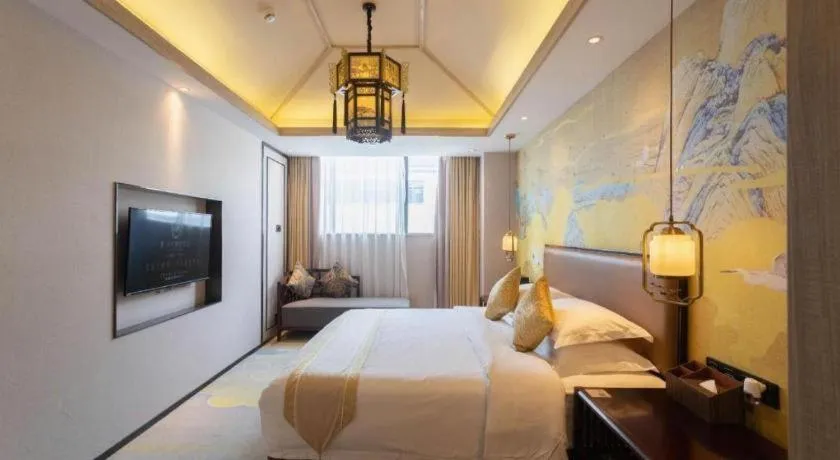 Bed in Yuan Culture Hotel Shenzhen World Shajing