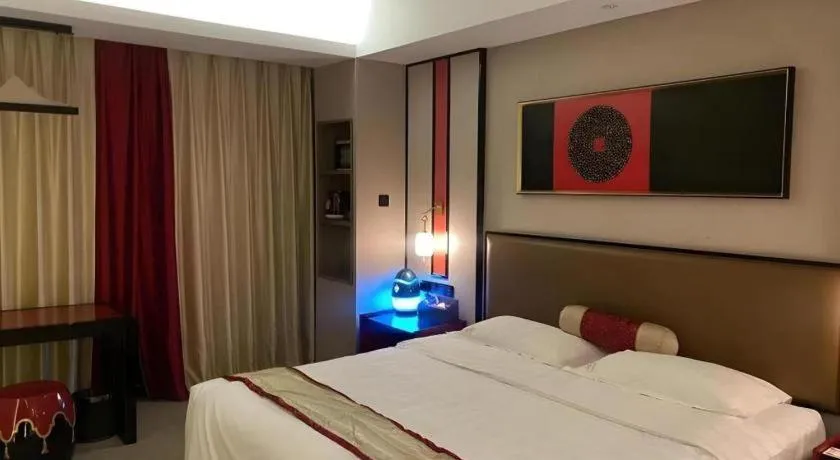 Bed in Yuan Culture Hotel Shenzhen World Shajing