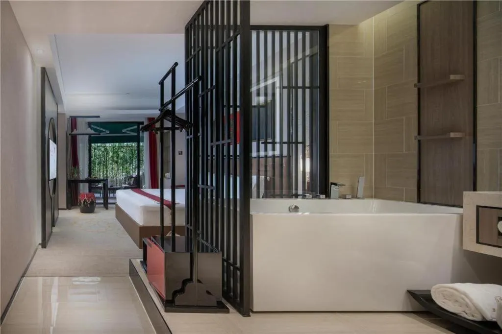 Bed in Yuan Culture Hotel Shenzhen World Shajing