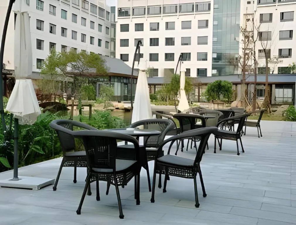 Hotel Ramada Plaza Hangzhou Xiaoshan