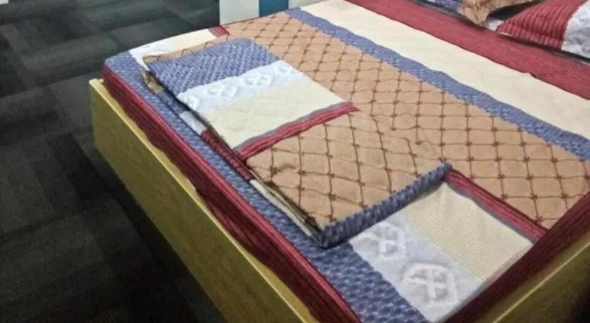 Bed in 95 Lam Son Hotel