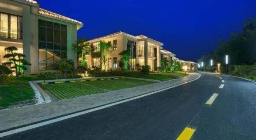 LN Dongfang Hot Spring Resort