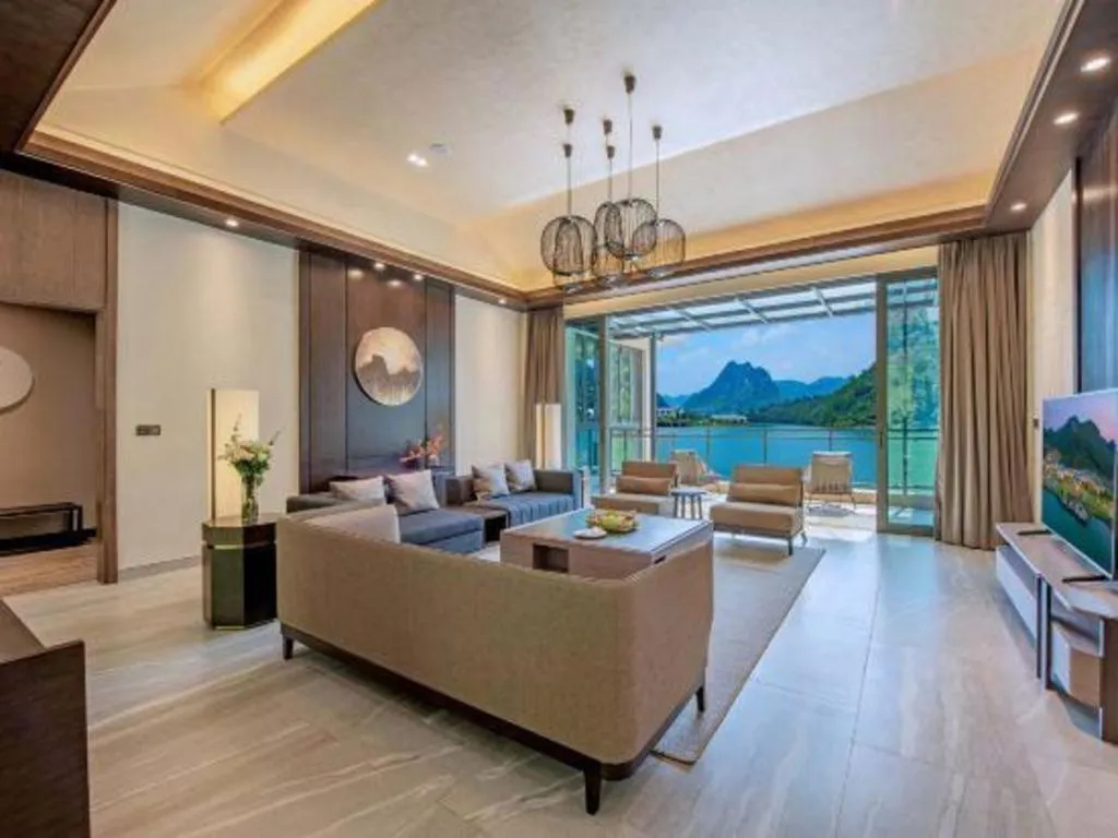 LN Dongfang Hot Spring Resort