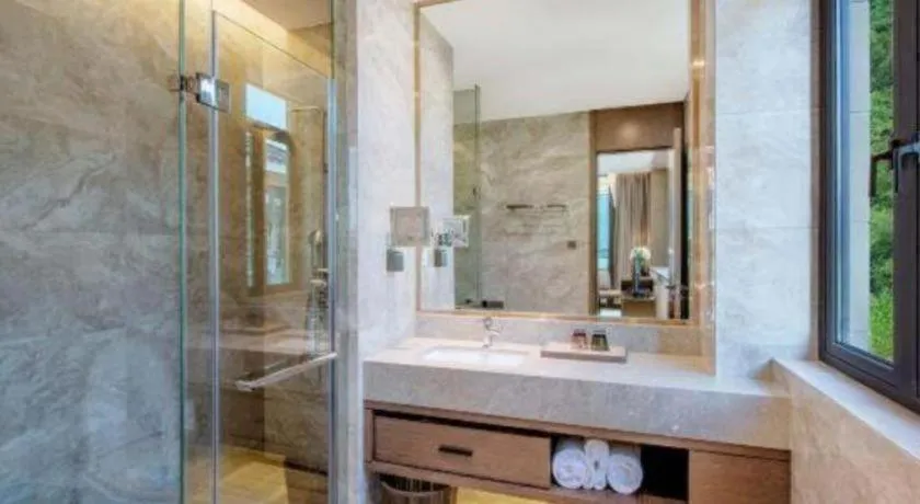 LN Dongfang Hot Spring Resort