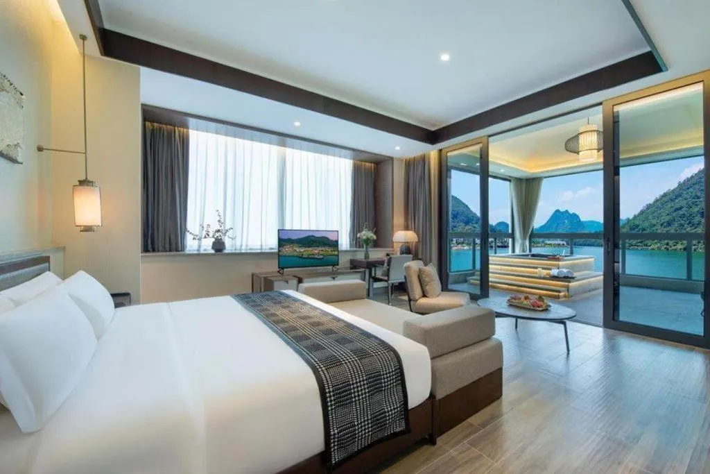 Bed in LN Dongfang Hot Spring Resort