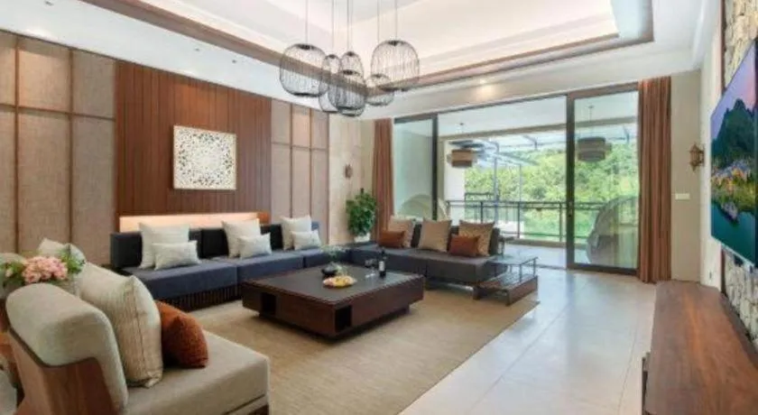 LN Dongfang Hot Spring Resort