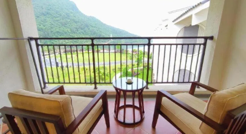 LN Dongfang Hot Spring Resort