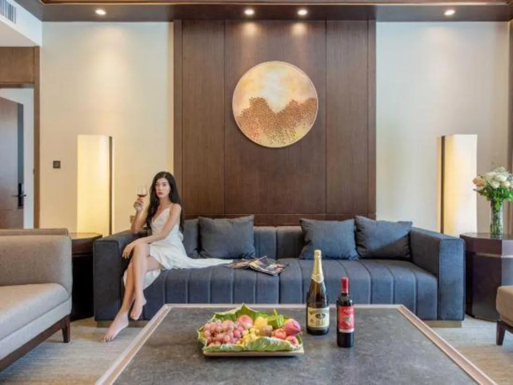 LN Dongfang Hot Spring Resort