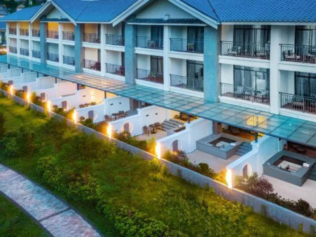 LN Dongfang Hot Spring Resort