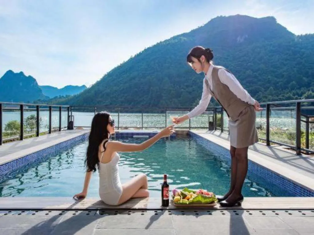 LN Dongfang Hot Spring Resort