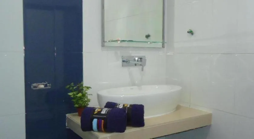 Bridge Hotel Negombo