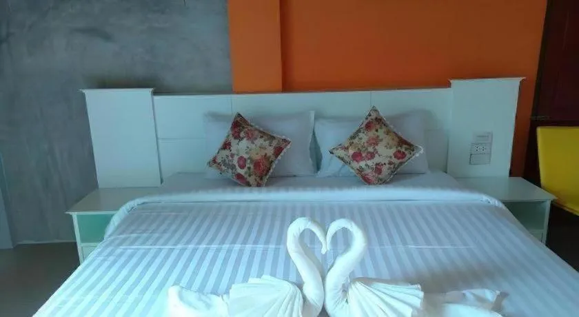 Bed in Waenpetch place Hotel