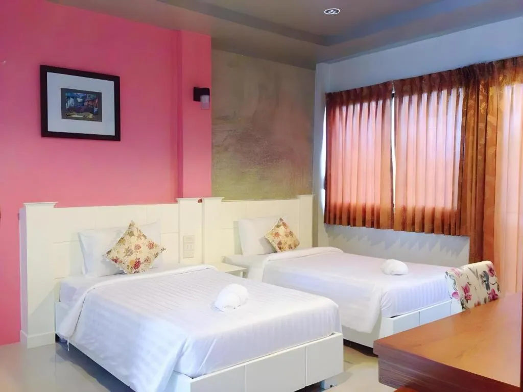 Bed in Waenpetch place Hotel