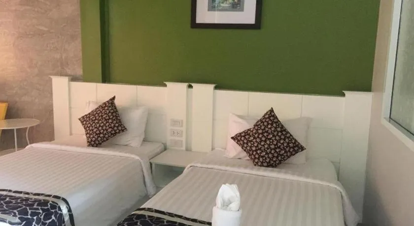 Bed in Waenpetch place Hotel