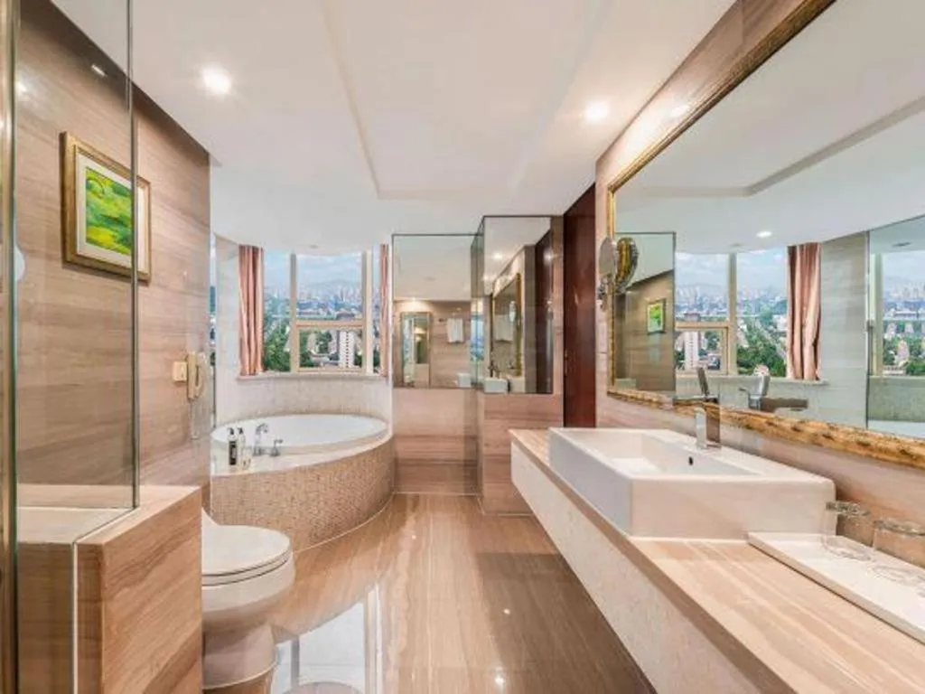 New Century Shaoxing Grand Hotel