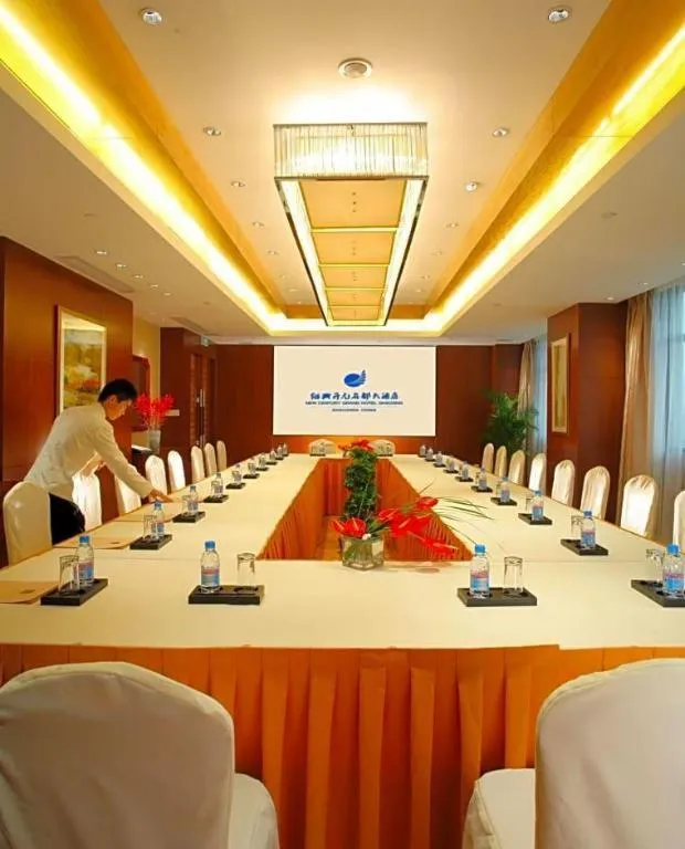 New Century Shaoxing Grand Hotel