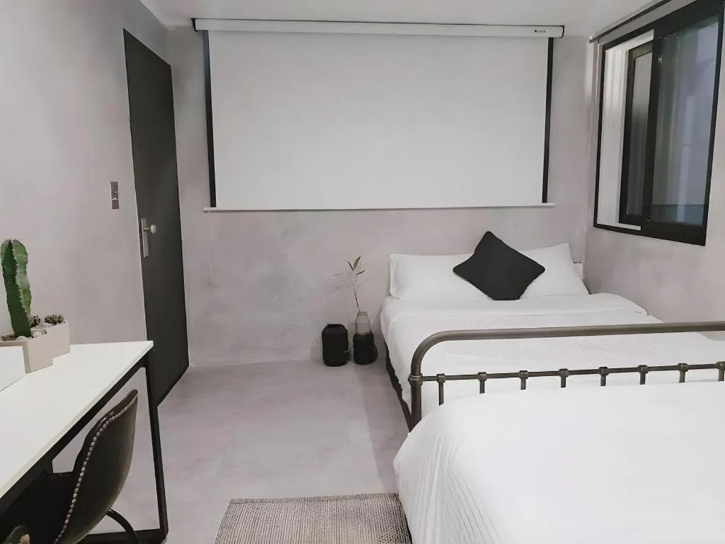 Bed in Hotel Elephant