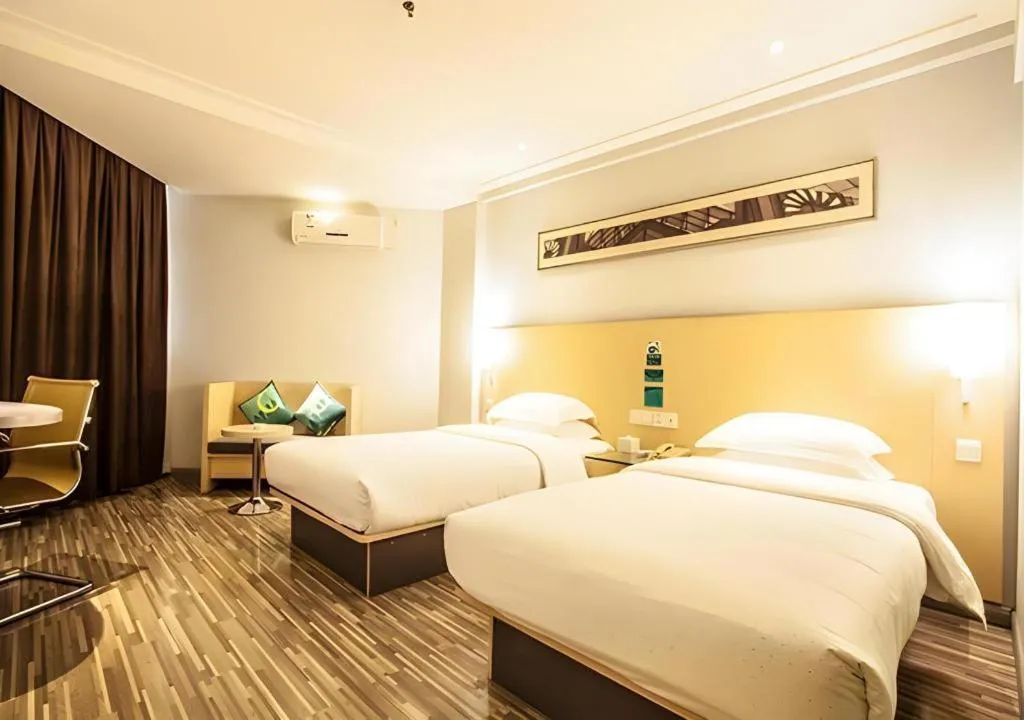 Bed in City Comfort Inn Liuzhou Diwang North Station
