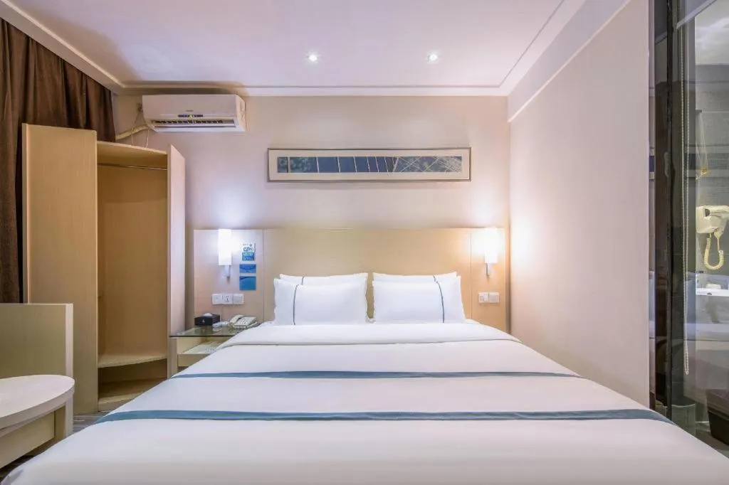 Bed in City Comfort Inn Liuzhou Diwang North Station