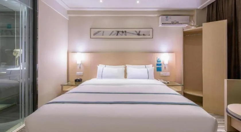 Bed in City Comfort Inn Liuzhou Diwang North Station