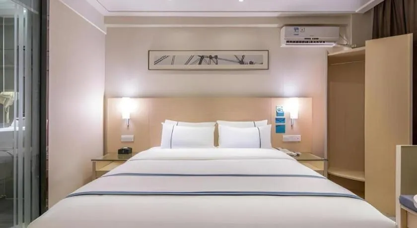 Bed in City Comfort Inn Liuzhou Diwang North Station