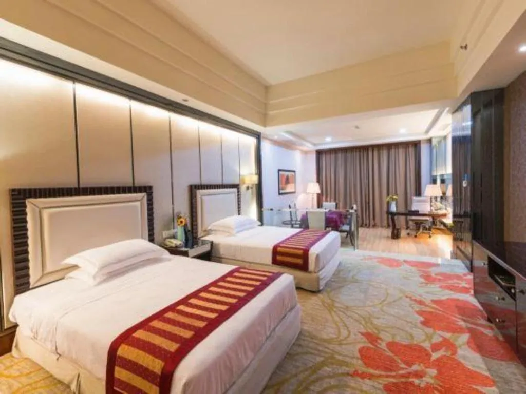 Bed in Country Garden Phoenix Hotel Jurong