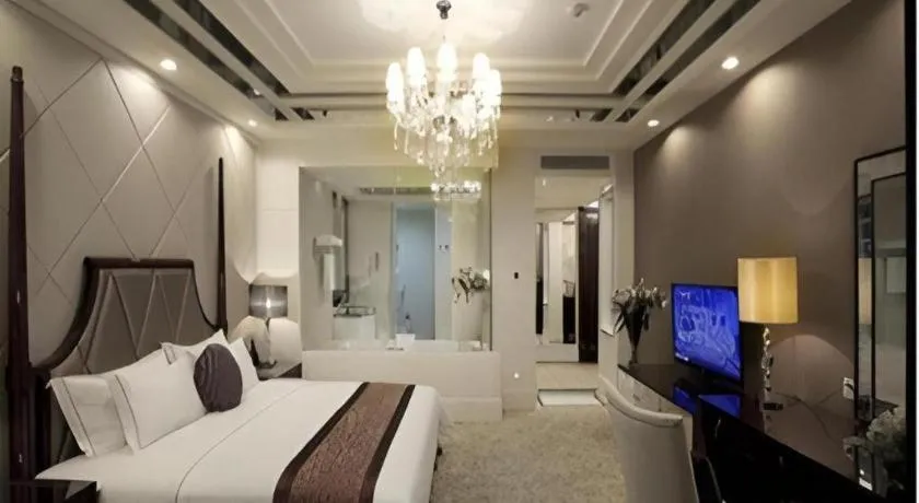 Bed in Country Garden Phoenix Hotel Jurong