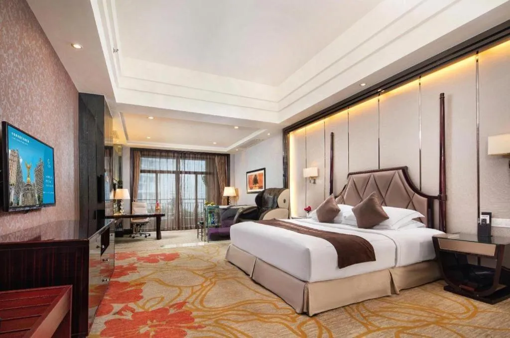 Bed in Country Garden Phoenix Hotel Jurong