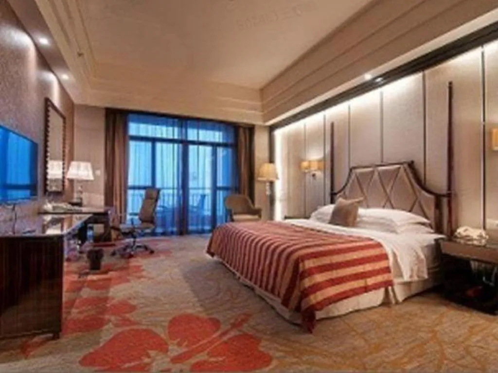 Bed in Country Garden Phoenix Hotel Jurong