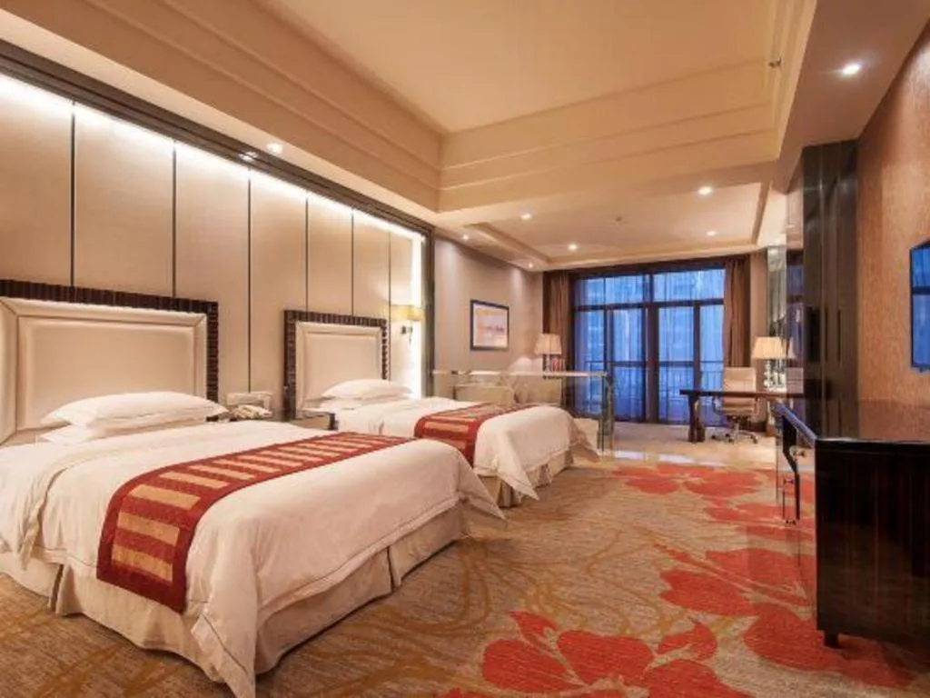 Bed in Country Garden Phoenix Hotel Jurong