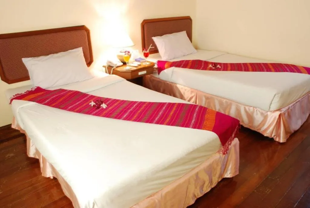 Bed in River City Hotel