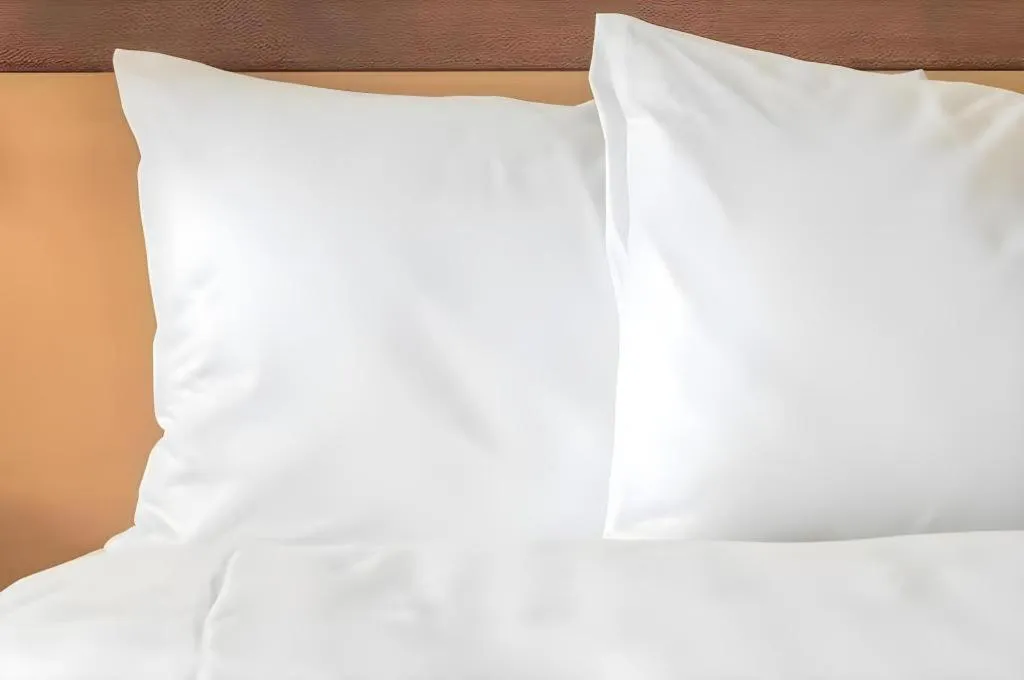 Bed in River City Hotel