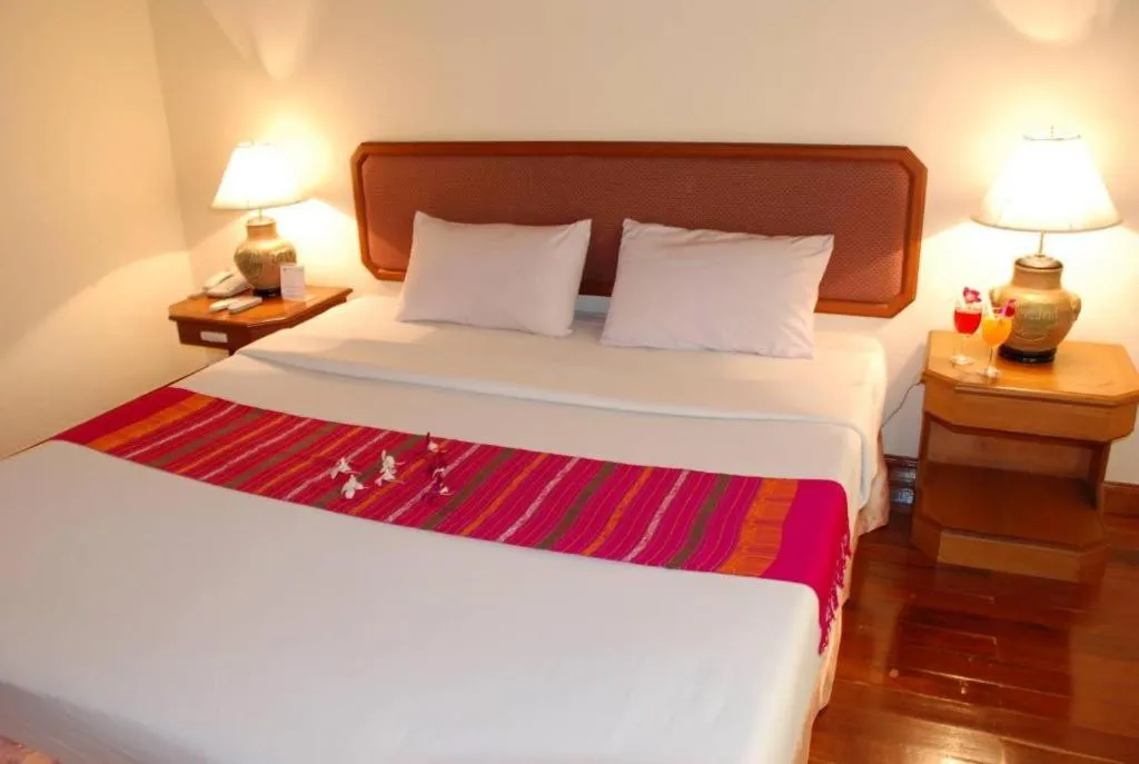 Bed in River City Hotel