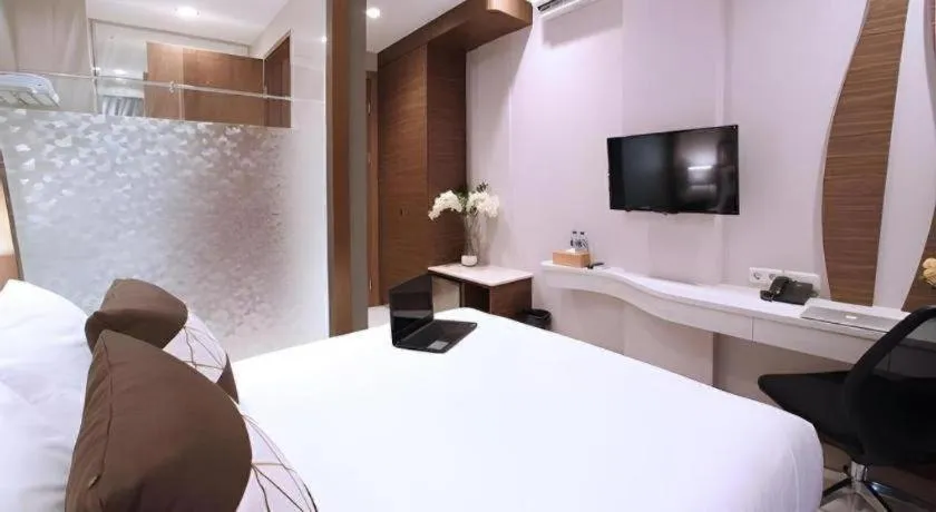 Bed in Sawana Suites