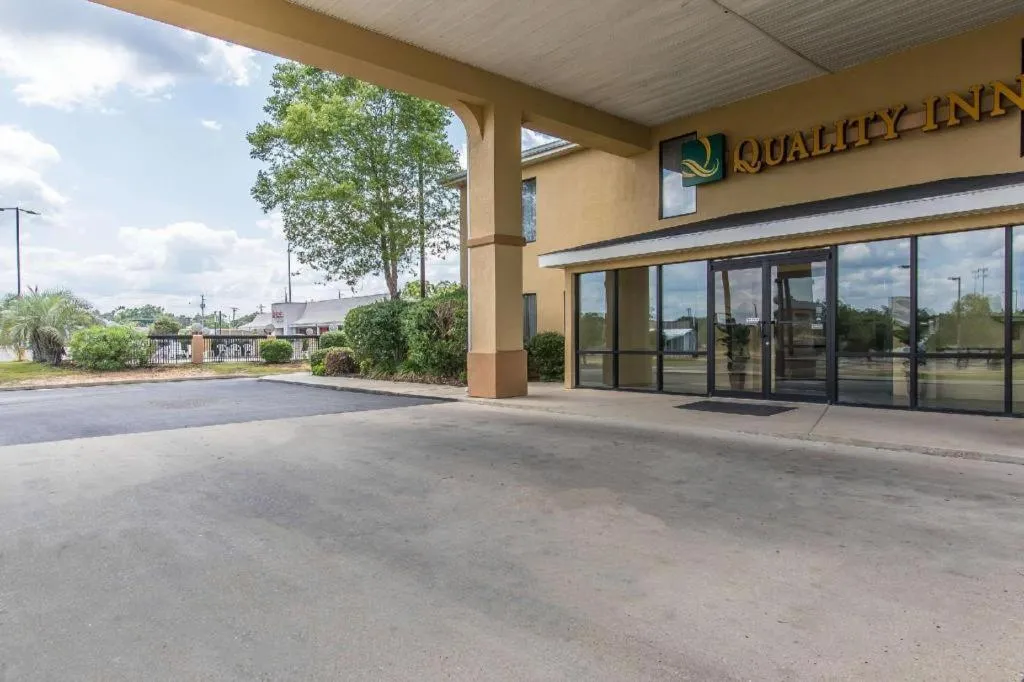 Quality Inn Andalusia