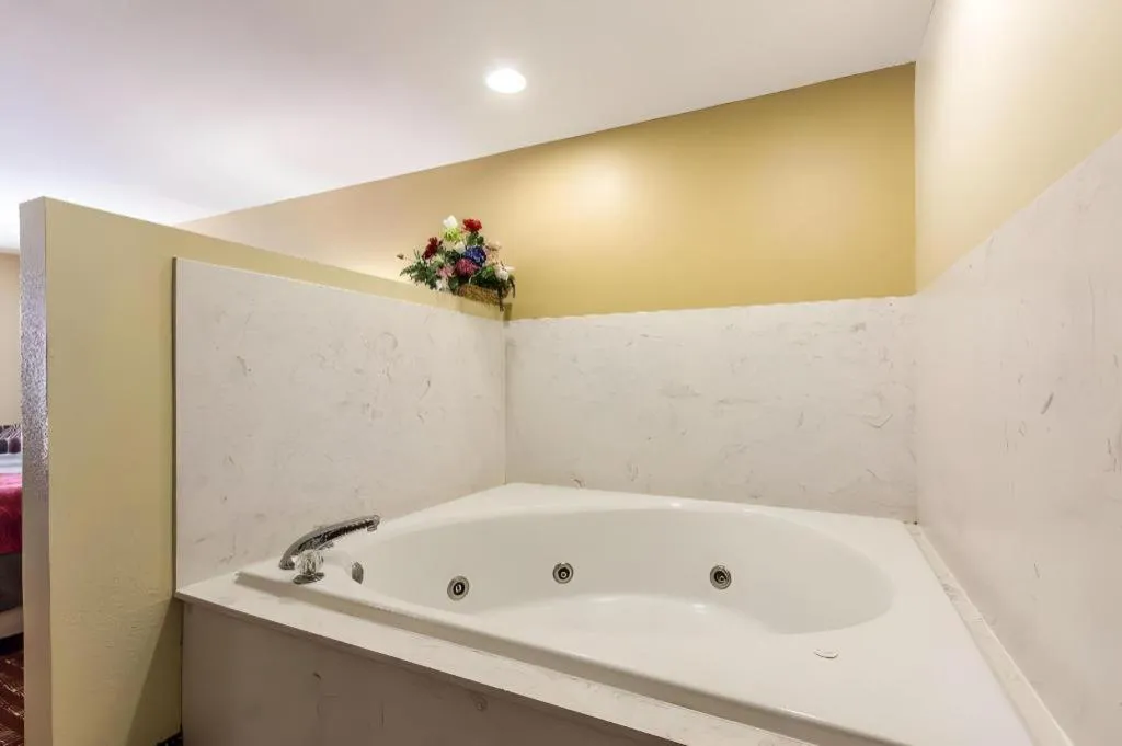 Quality Inn Andalusia