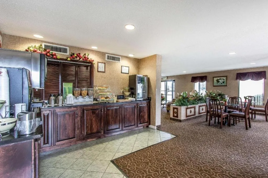 Quality Inn Andalusia