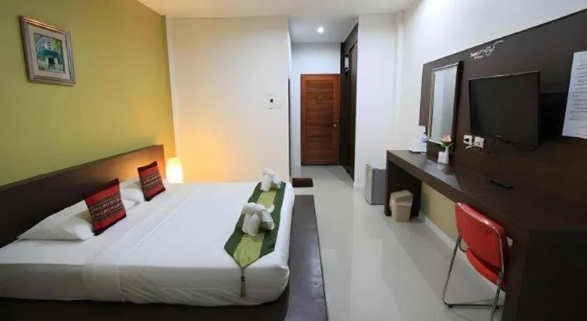 Bed in Phakawan Hotel