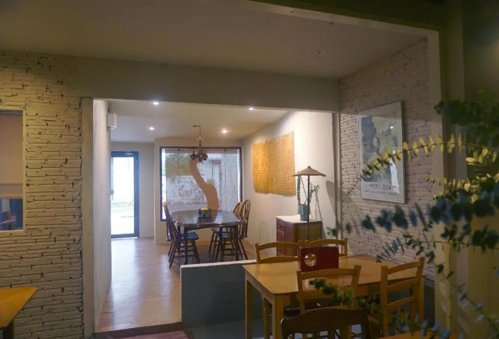 THE GOOSE HOUSE UBON